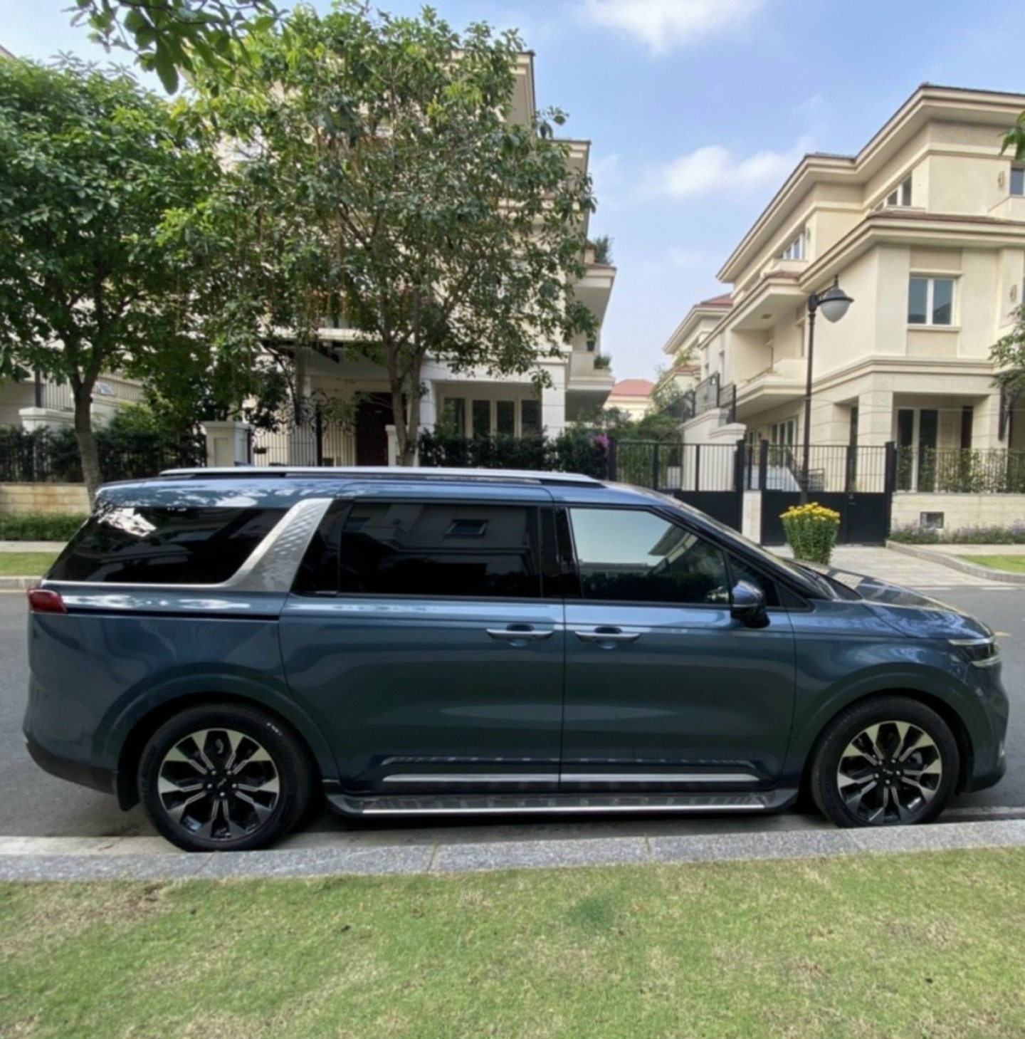 Car Rental Ho Chi Minh: Easy Access to Top Destinations