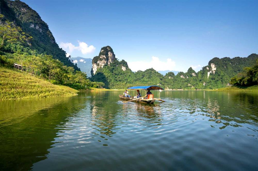 Giới thiệu về DU LỊCH QUỐC TẾ ÁNH SAO MỚI - ASM TRAVEL